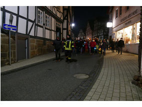 Sankt Martin Laternenumzug durch die Stadt (Foto: Karl-Franz Thiede)